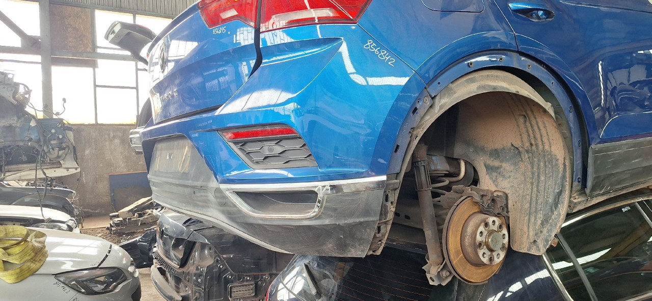 DIJELOVI BRANIK VW T-ROC > 17- 2GA807421DGRU