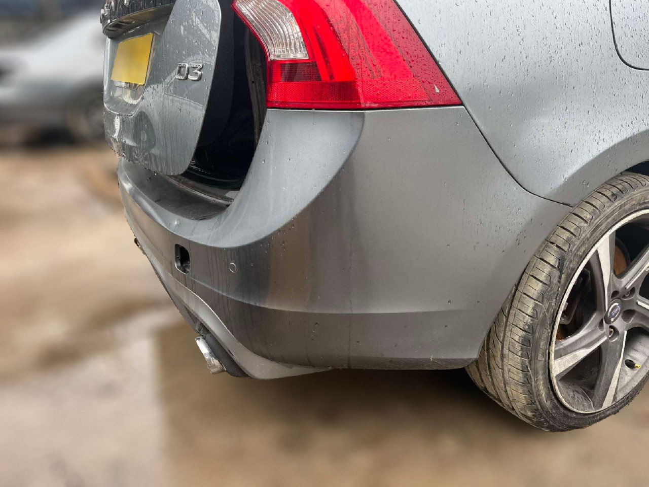 DIJELOVI BRANIK VOLVO S60/V60 > 14 - 19 2.0