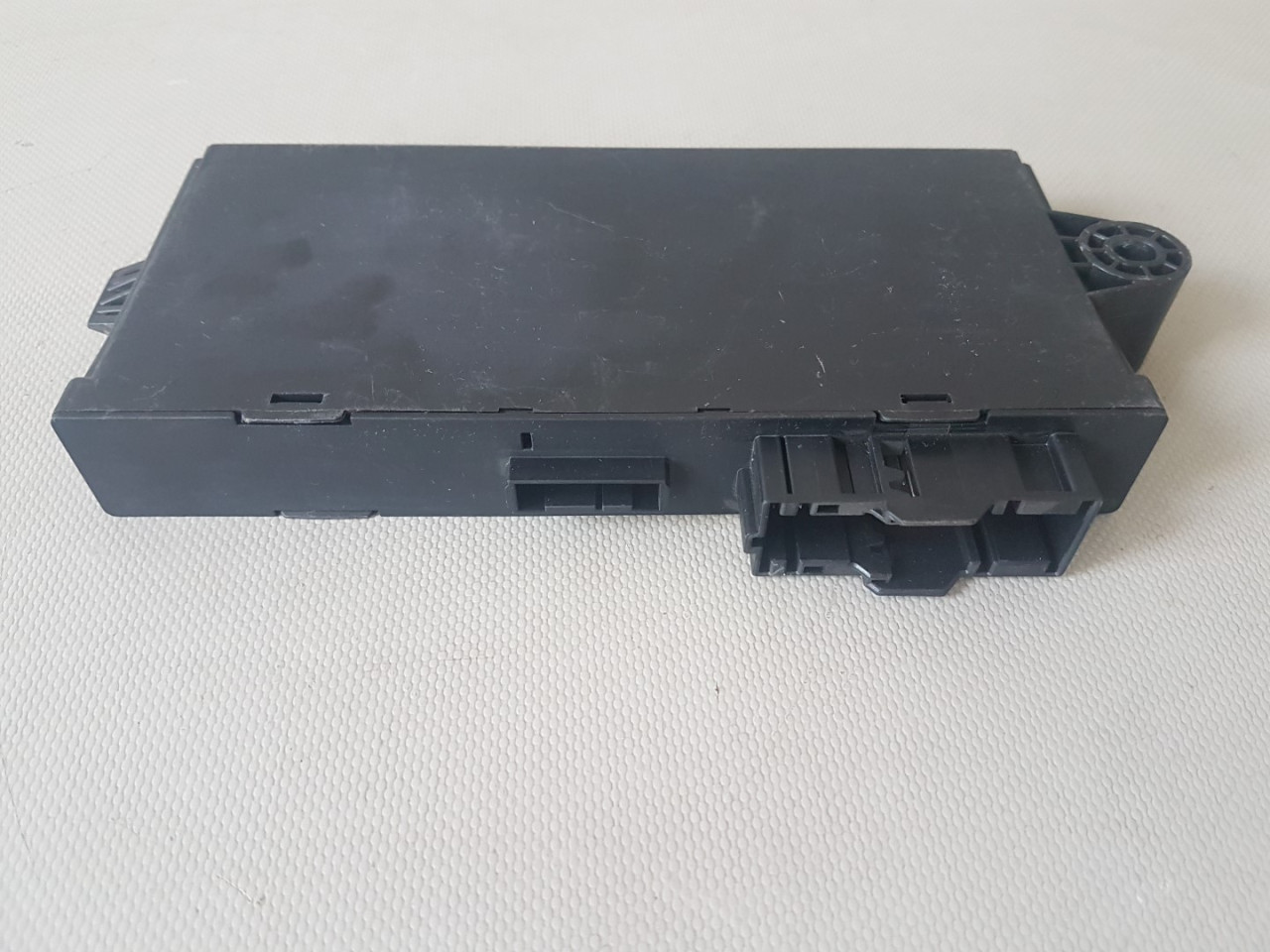 KOMFORT ELEKTRONIKA BMW SERIJA 3 (E90/E91) > 05-08 6135