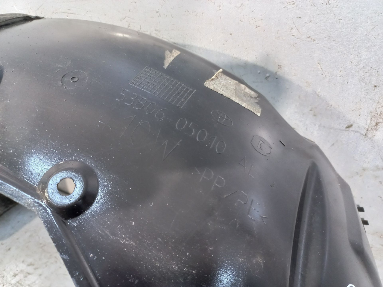 UNUTRASNJI BLATOBRAN TOYOTA AVENSIS > 09-11 5380605010A