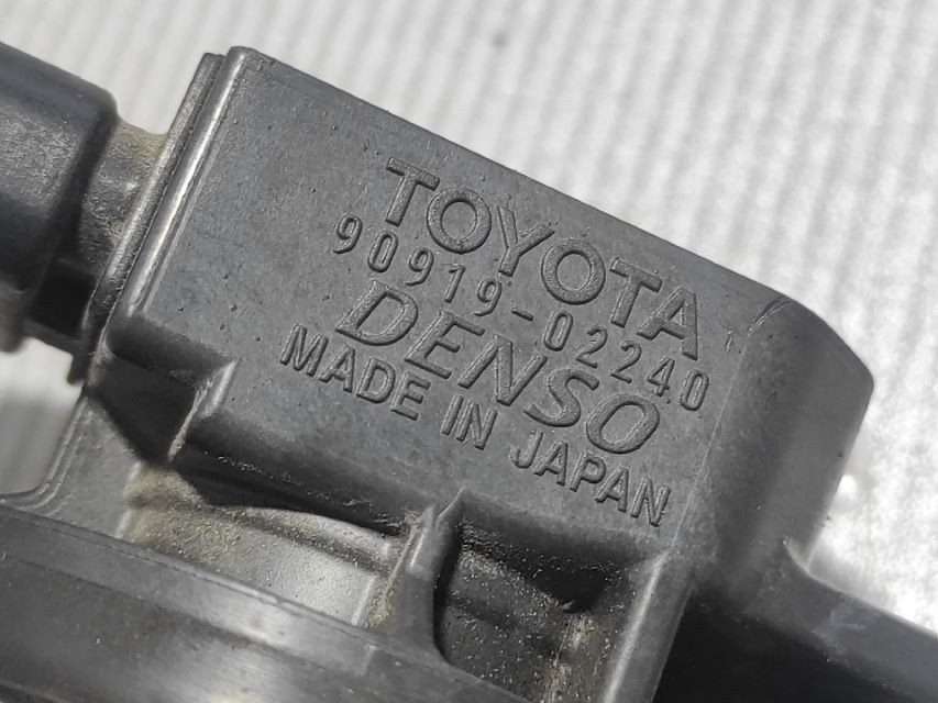 BOMBINA TOYOTA PRIUS XW20 > 04-09 90919-02240