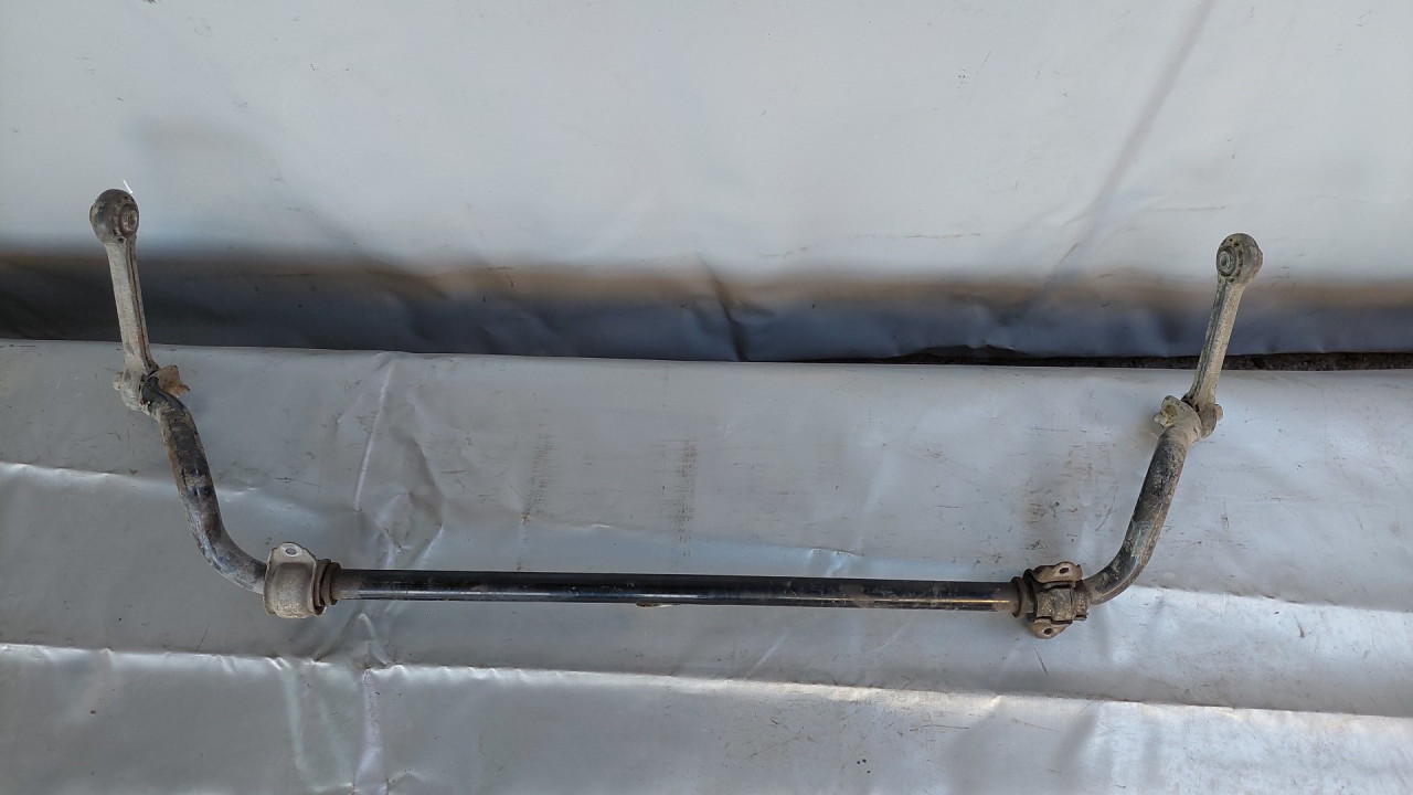 BALANS STANGA AUDI A4 (B8) > 12-15 8K0411309L