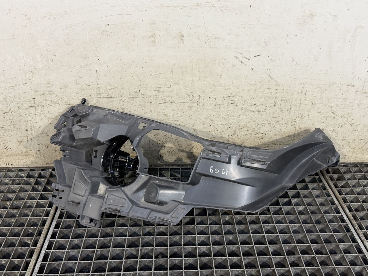 DIJELOVI PLASTIKA BRANIKA BMW X5 (F15) > 13-18 3.0 7294483