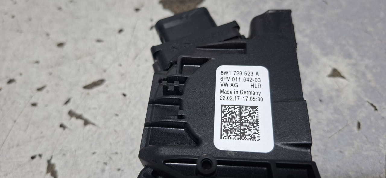 DIJELOVI PAPUCICA GASA AUDI Q5 (FY) > 17 - 20  3.0 8W1723523A