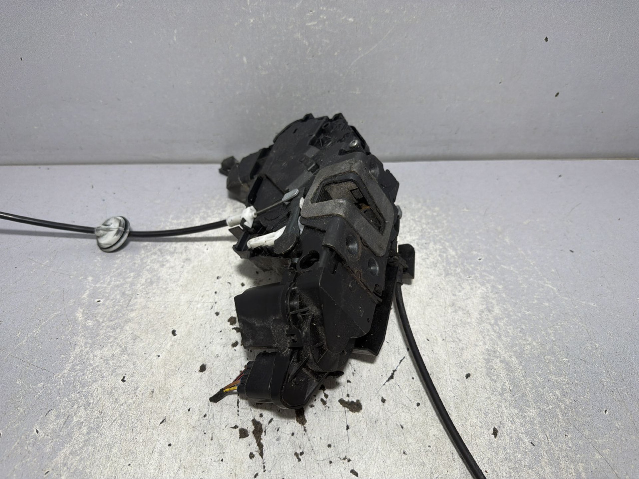 DIJELOVI BRAVA VRATA FORD KUGA > 08-12 8V4AS21813FA
