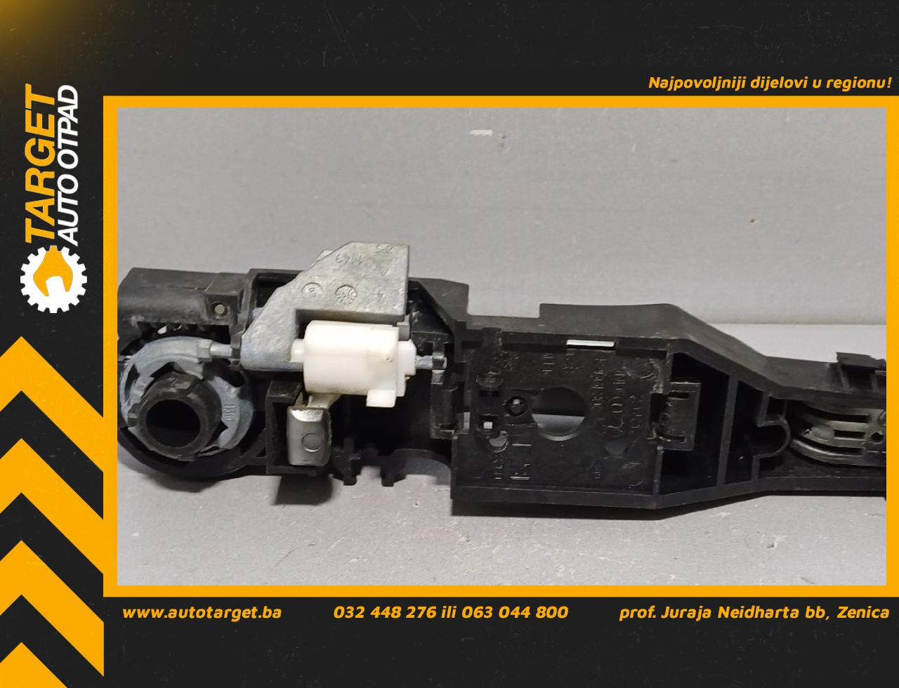 DIJELOVI RUCKA VRATA RENAULT MODUS > 04-07 226526
