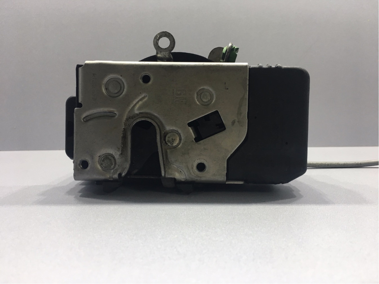 DIJELOVI BRAVA VRATA OPEL MERIVA > 06-10 13154791