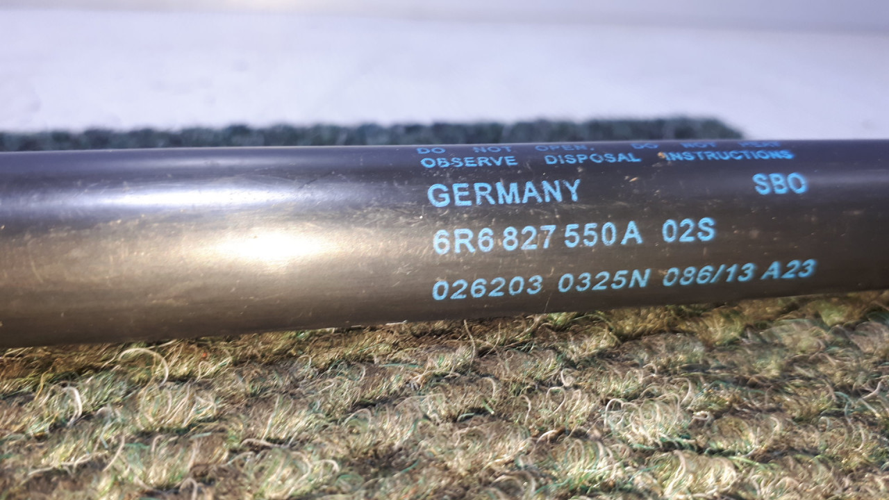 AMORTIZER GEPEKA VW POLO > 14-17 6R6827550A