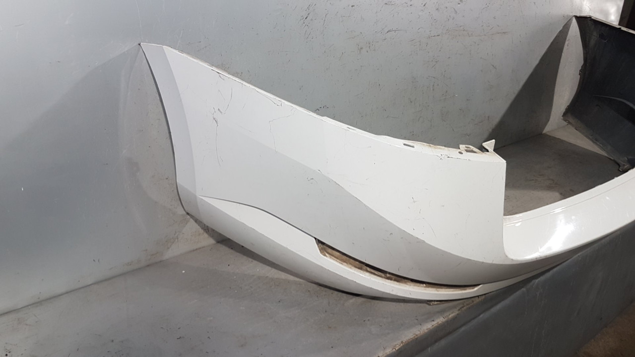 DIJELOVI BRANIK SKODA SUPERB > 15-19 3V9807421