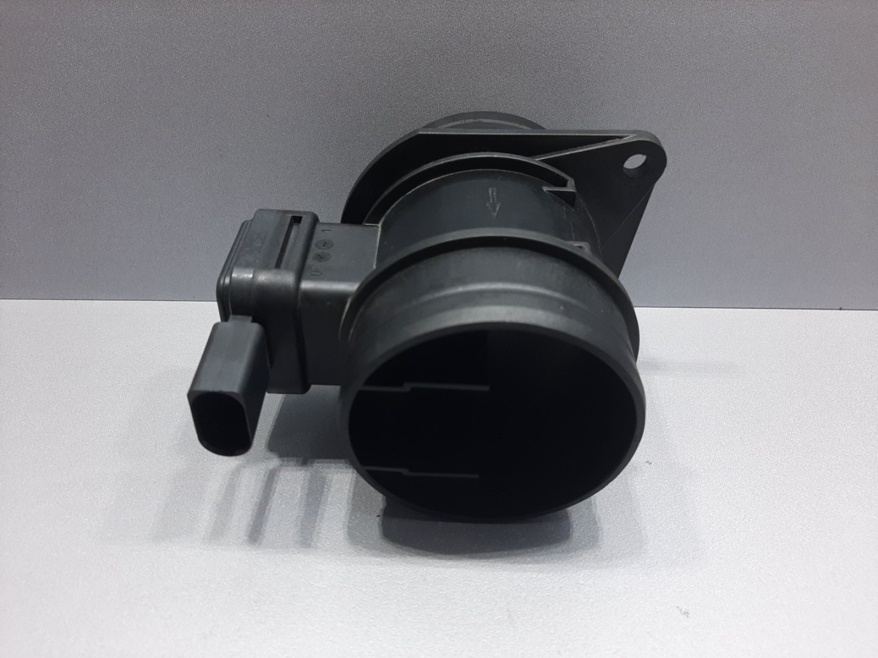 DIJELOVI PROTOK ZRAKA VW POLO > 09-14 03L906461