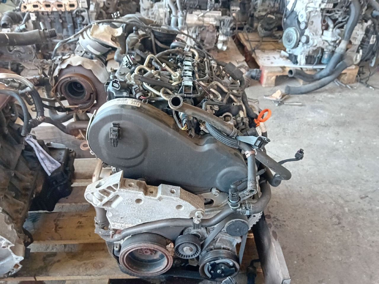 DIJELOVI MOTOR VW PASSAT B7 > 10-14 1.6 CAY