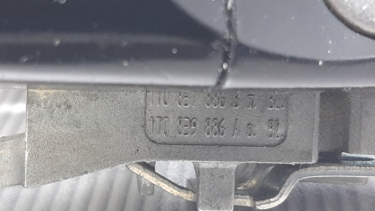 DIJELOVI RUCKA VRATA VW CADDY > 03-10 1T0839886A
