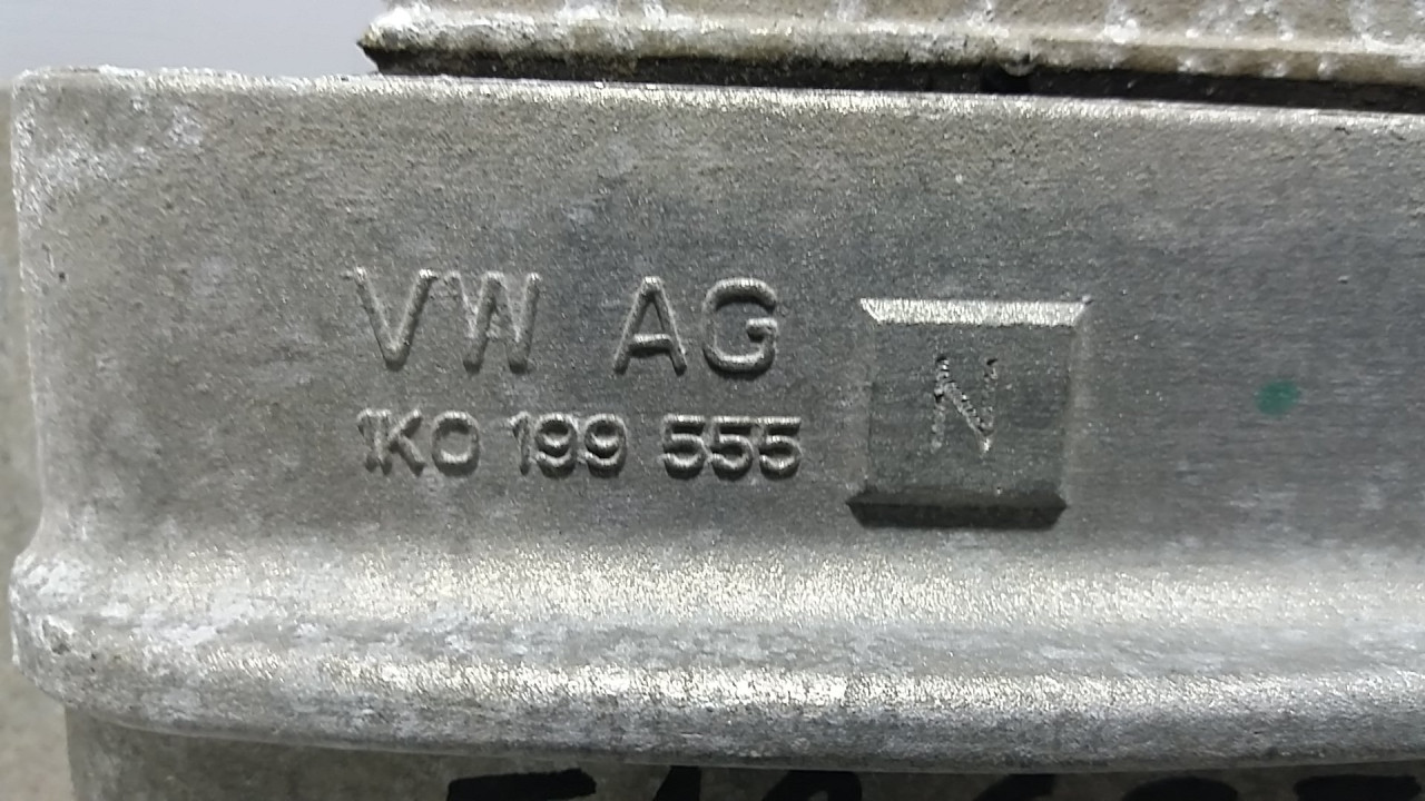 DIJELOVI NOSAC MOTORA VW CADDY > 10-15 1K0199555N