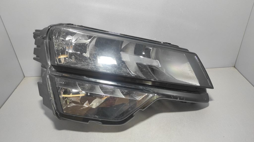 DIJELOVI FAR SKODA KAROQ > 17- 57B941016A
