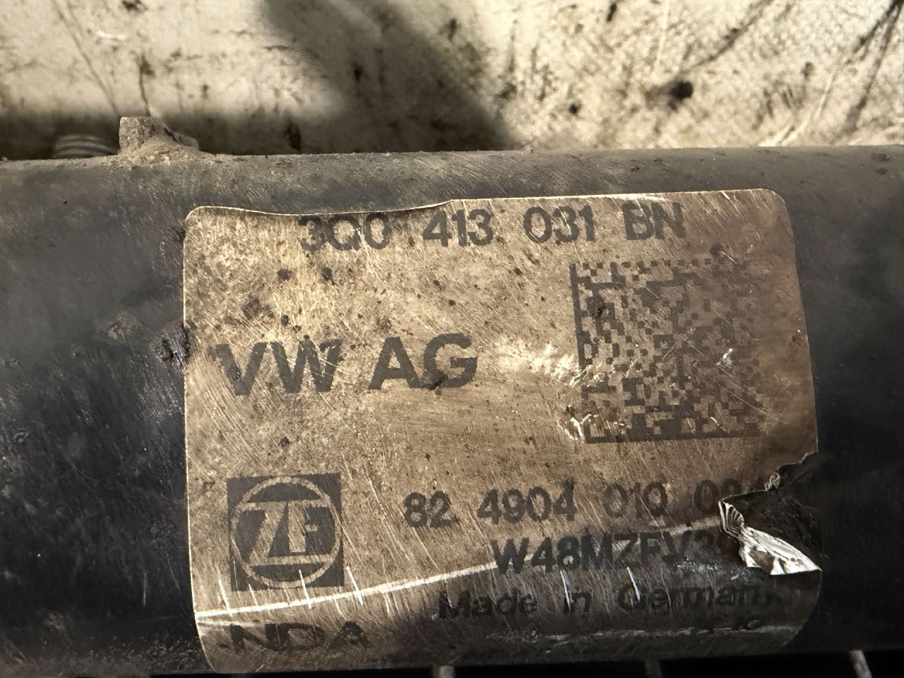 DIJELOVI AMORTIZER VW PASSAT B8 > 14-19 2.0 3Q0413031BN