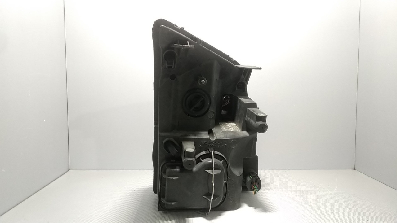 DIJELOVI FAR FORD TRANSIT > 06-13 6C1113W030