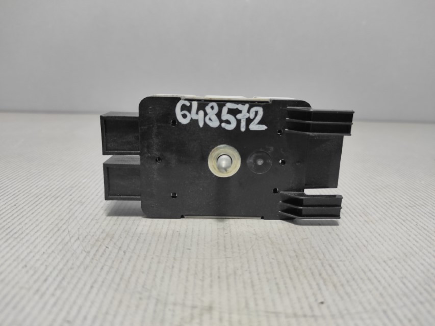 DIJELOVI ANTENA VW GOLF 7 > 12-16 5Q0035570