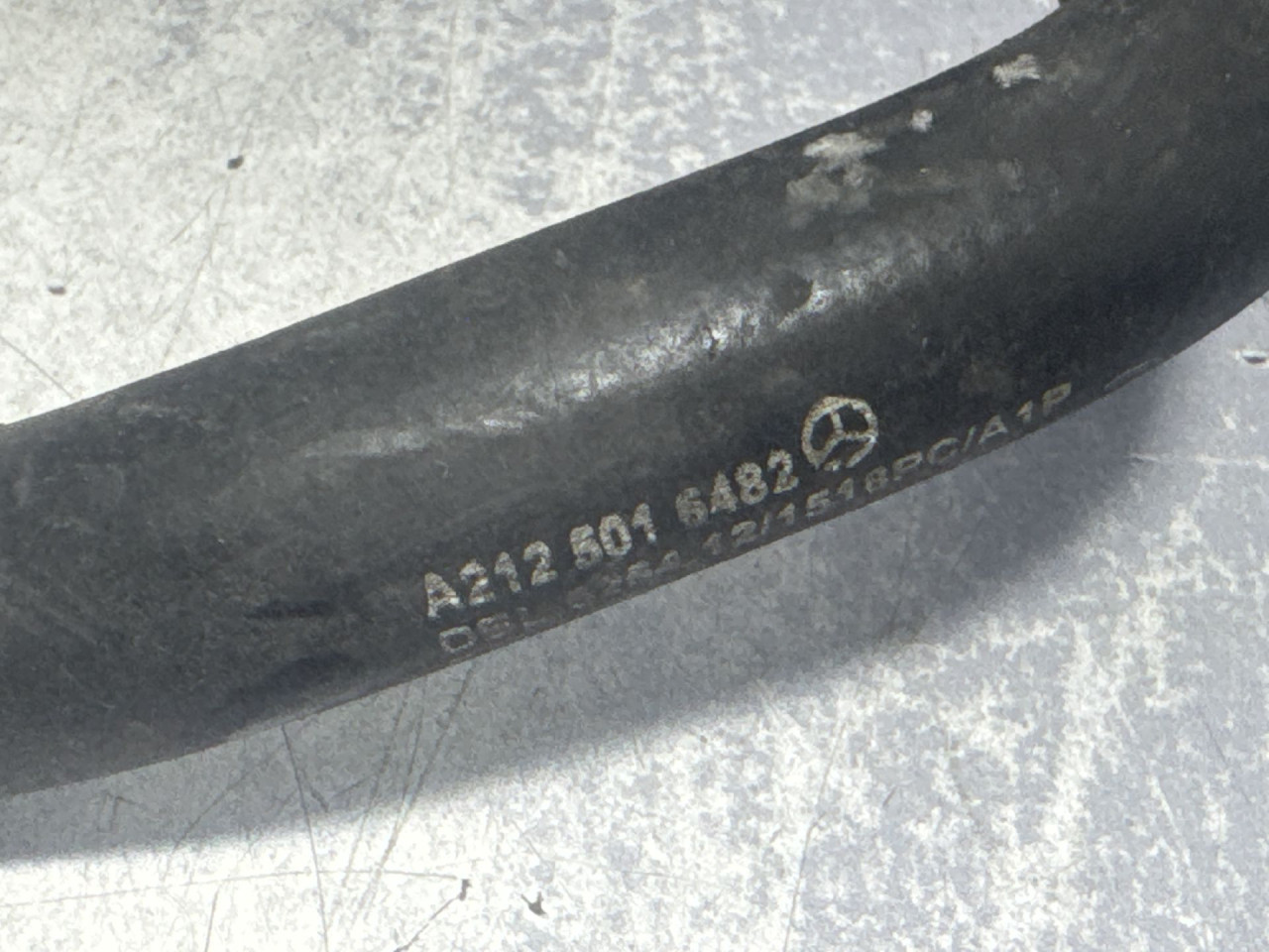 DIJELOVI CRIJEVO MERCEDES C KLASA (W204) > 11-13 2.2 A2125016482