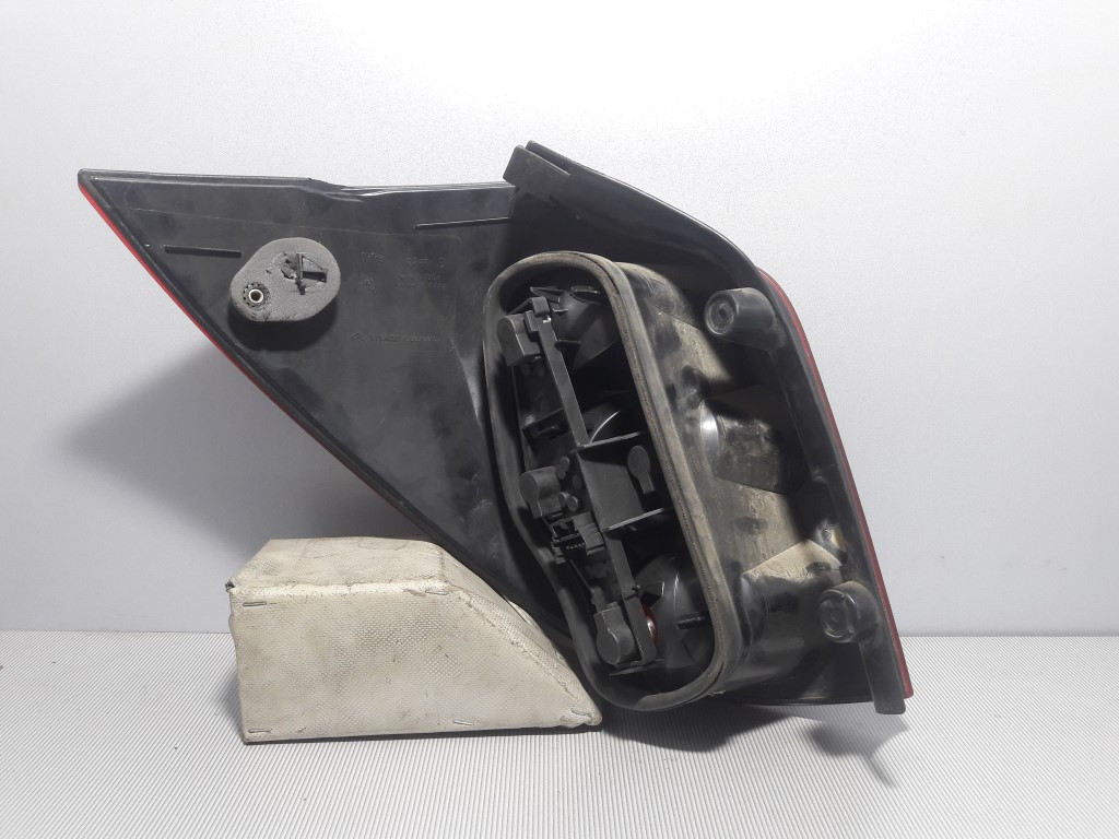 STOP SVJETLO RENAULT LAGUNA > 01-05 RN084016 8200002472