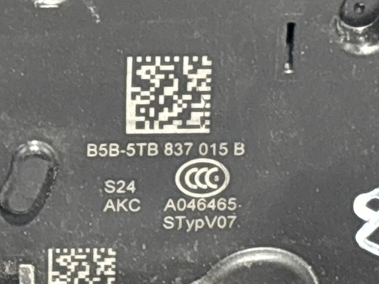 BRAVA VRATA SKODA OCTAVIA > 19- 5TB837015B