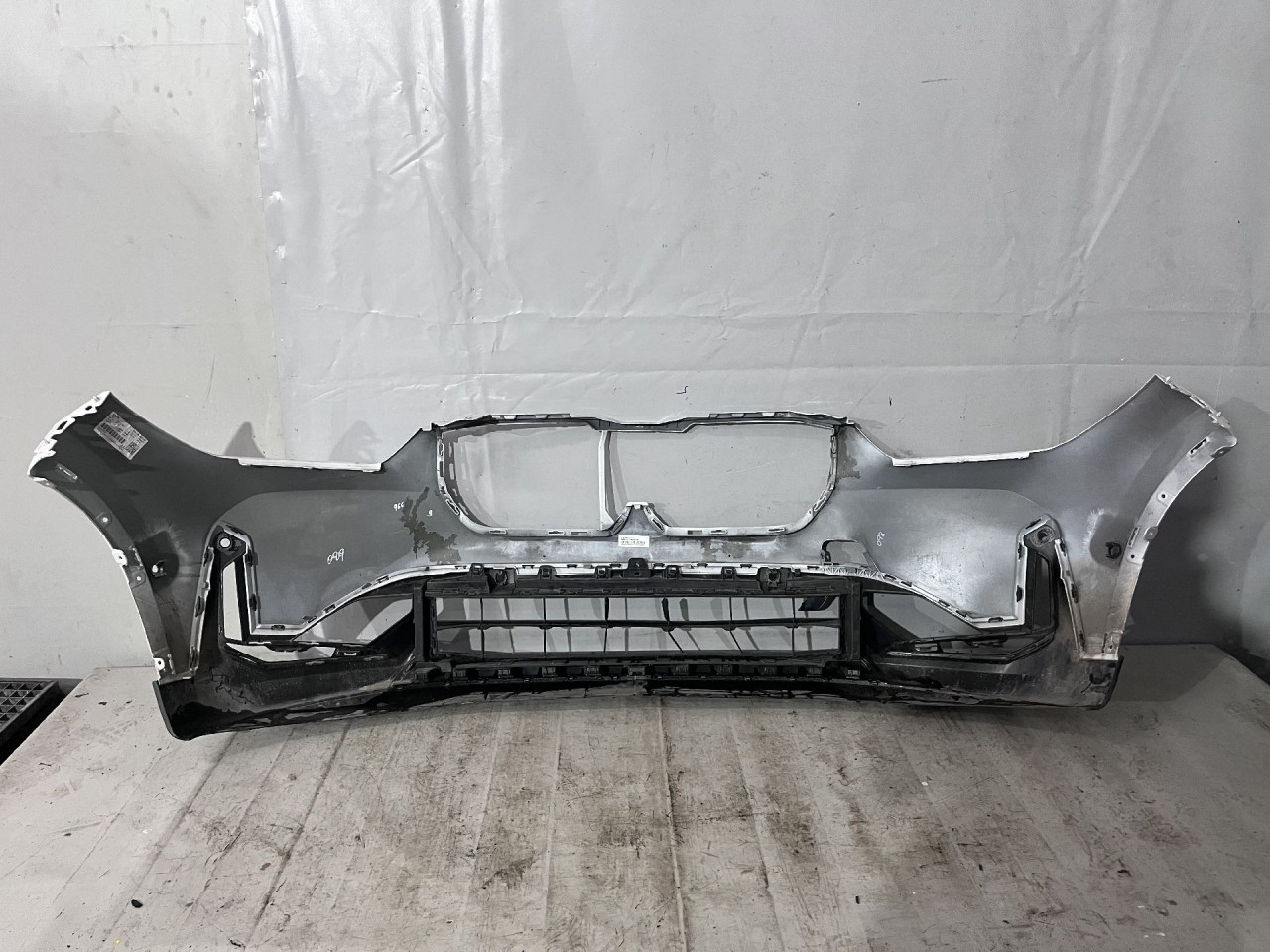 DIJELOVI BRANIK BMW X1 (F48) > 19- 8601652
