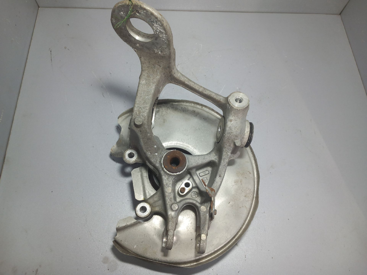 DIJELOVI GLAVCINA AUDI A4 (B8) > 07-11 8K0505431AP