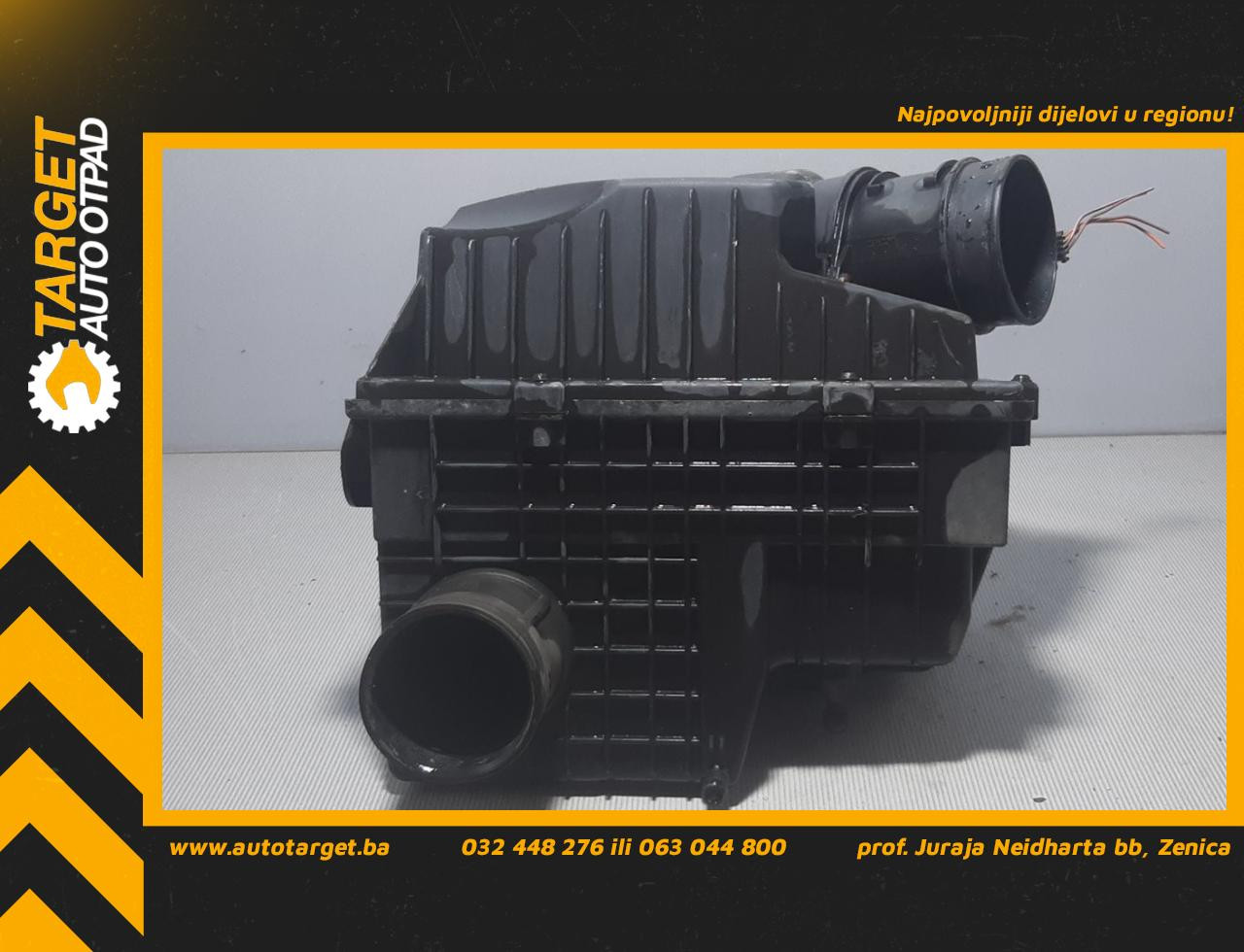 KUCISTE FILTERA ZRAKA RENAULT MASTER > 14- 8200948146