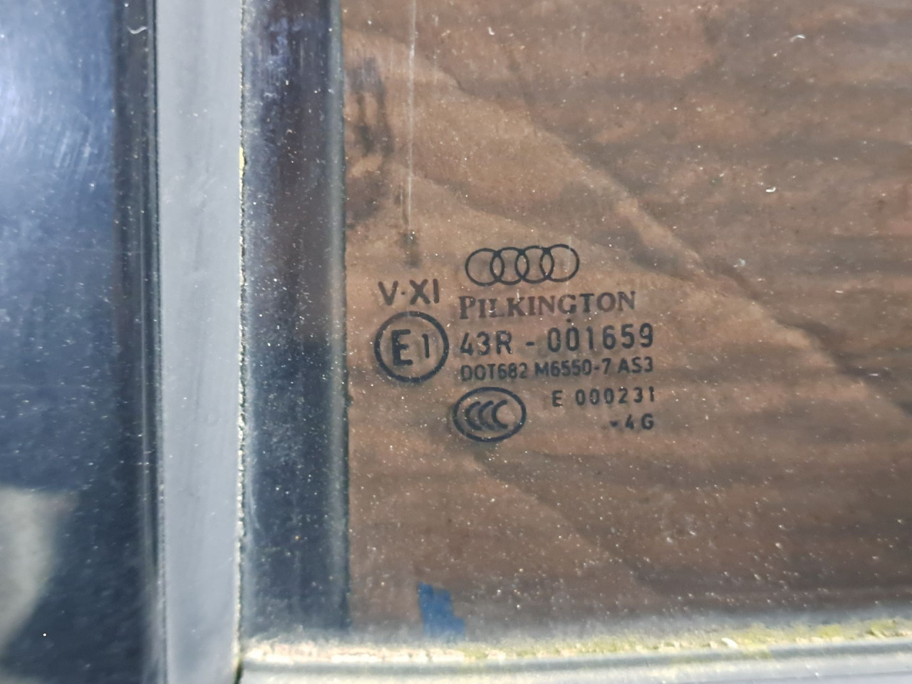 DIJELOVI STAKLO AUDI Q7 (4L) > 09-15
