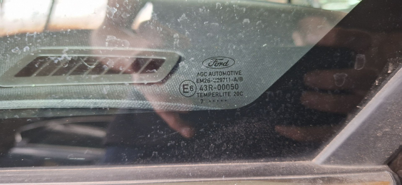 DIJELOVI STAKLO FORD GALAXY > 15-19 2.0