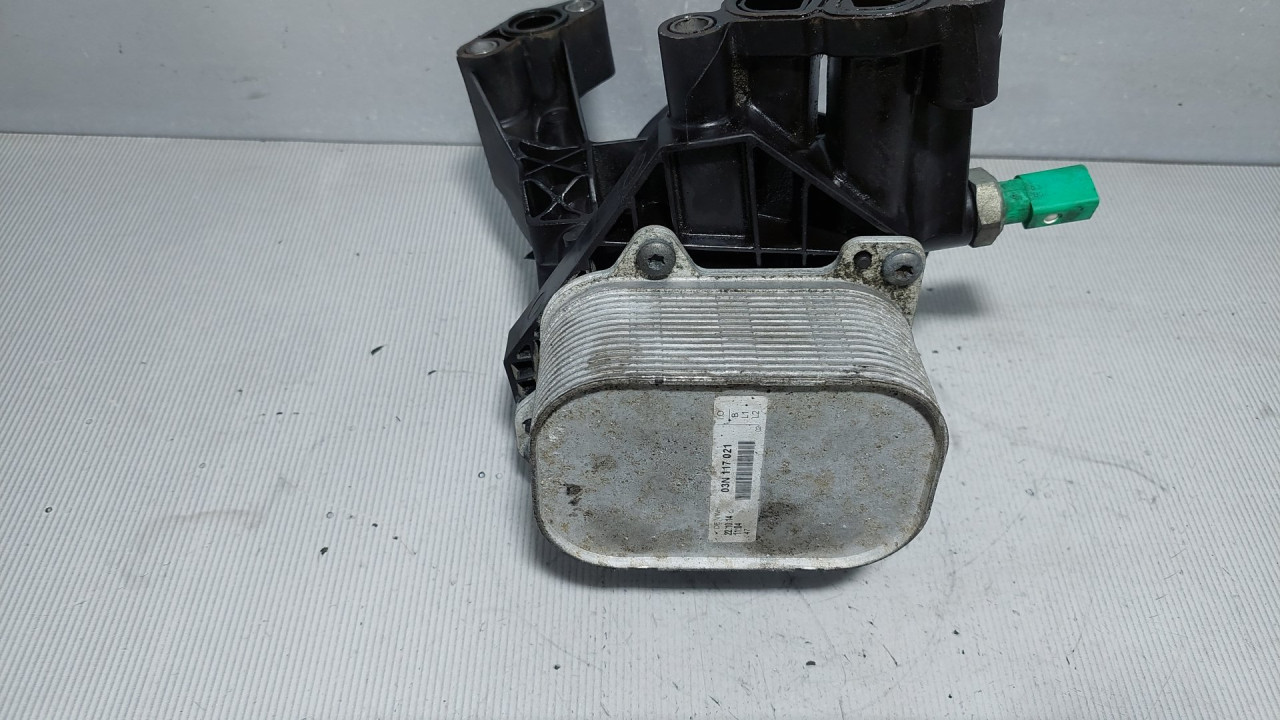 HLADNJAK ULJA VW PASSAT B8 > 14- 03N117021