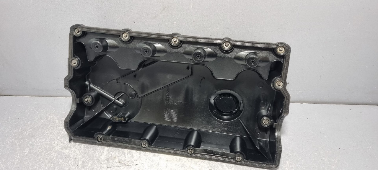 DIJELOVI DEKLO SKODA OCTAVIA > 04-08 038103475