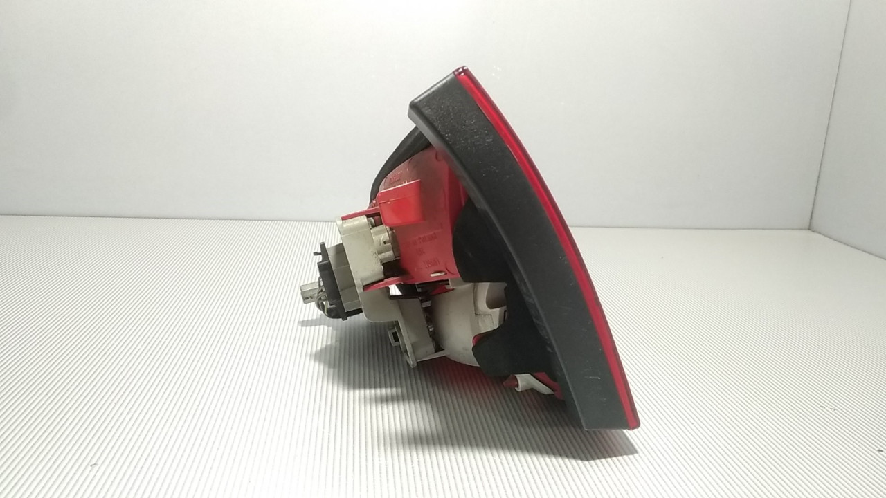 STOP SVJETLO AUDI A4 (B8) > 07-11 8K9945093