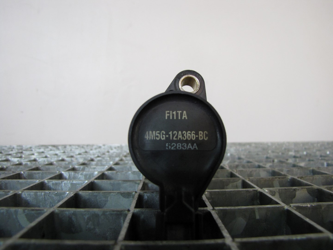 DIJELOVI BOMBINA FORD FOCUS > 07-11 4M5G-12A366-BC