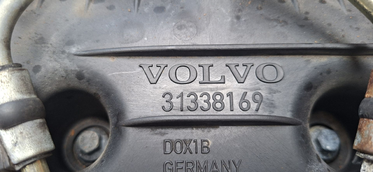 DIJELOVI USISNA GRANA VOLVO V40 > 12-16 2.0 31338169