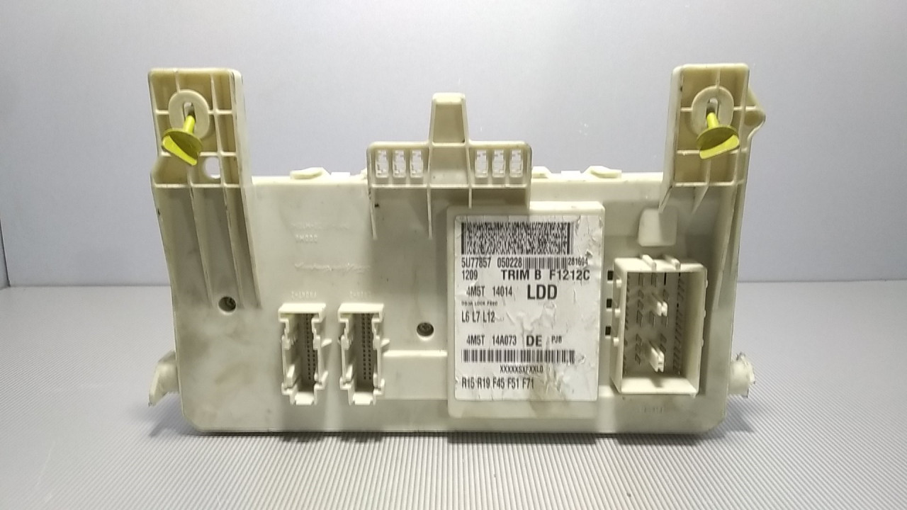 ELEKTRONIKA MODUL FORD FOCUS > 05-07 4M5T14A073