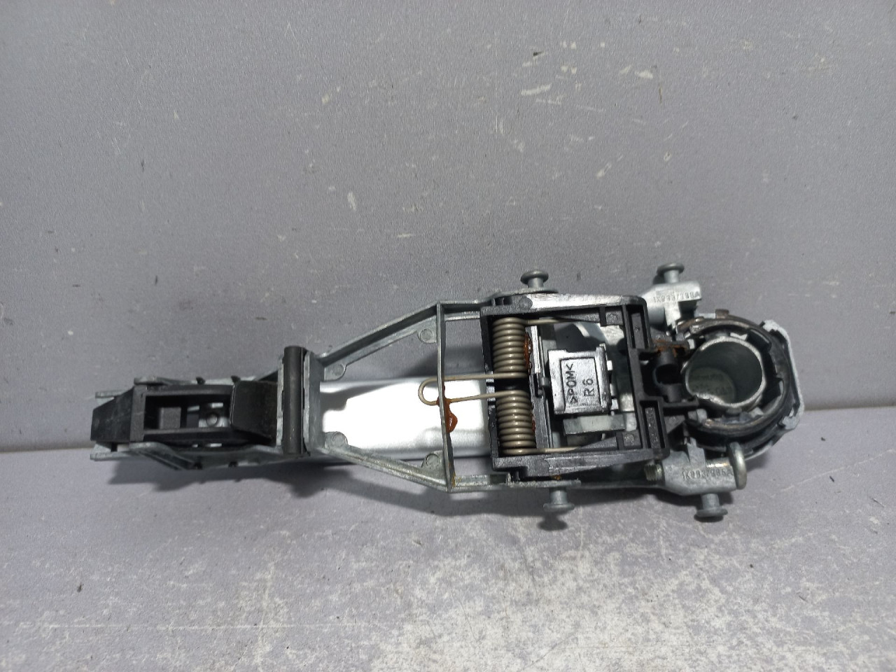 RUCKA VRATA SKODA OCTAVIA > 08-13 1Z0839885A