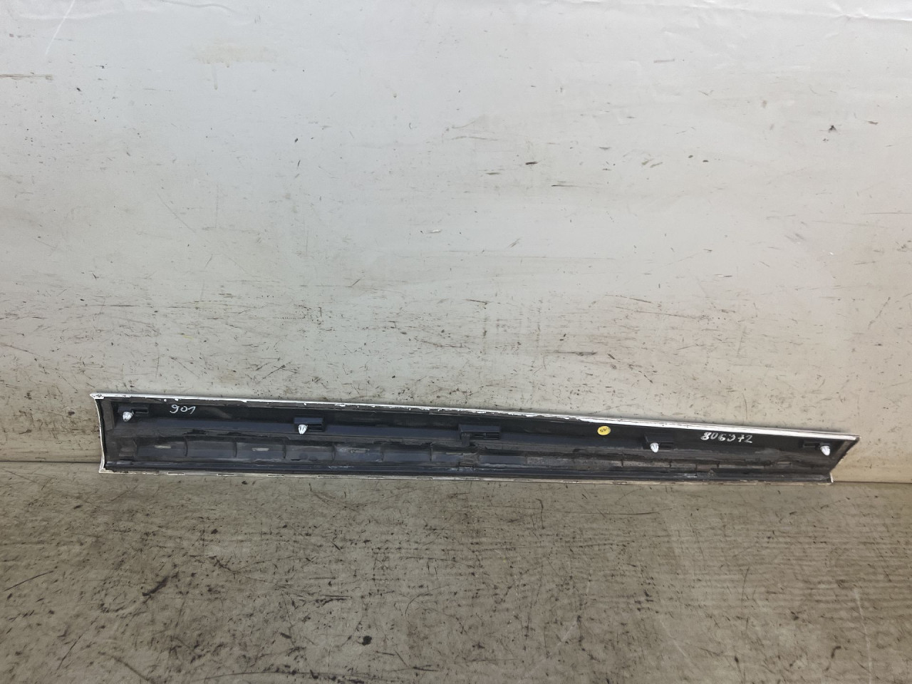 DIJELOVI LAJSNA AUDI Q5 > 08-11 8R0853959E