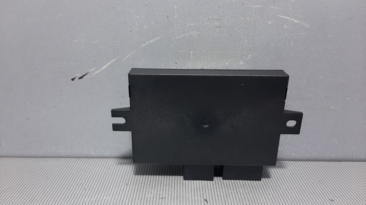DIJELOVI ELEKTRONIKA MODUL VW PASSAT B6 > 05-10 8P0907383