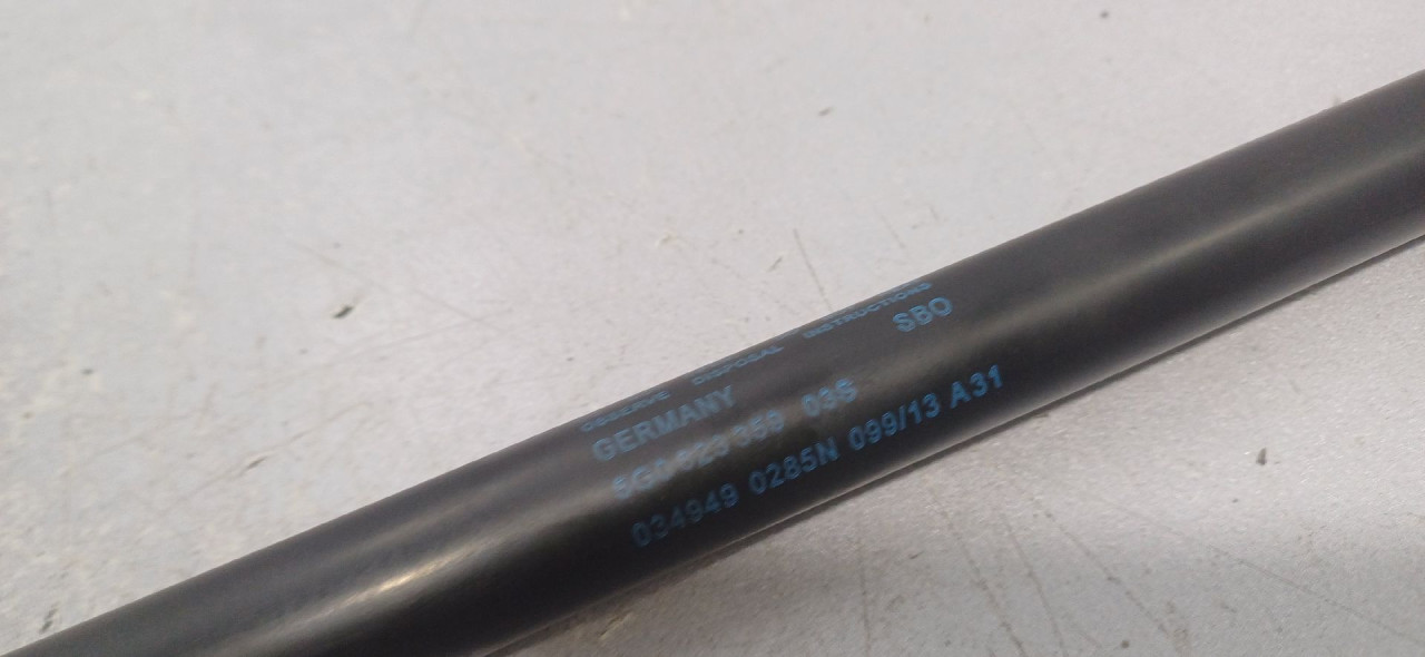 AMORTIZER HAUBE VW GOLF 7 > 12-16 5G0823359