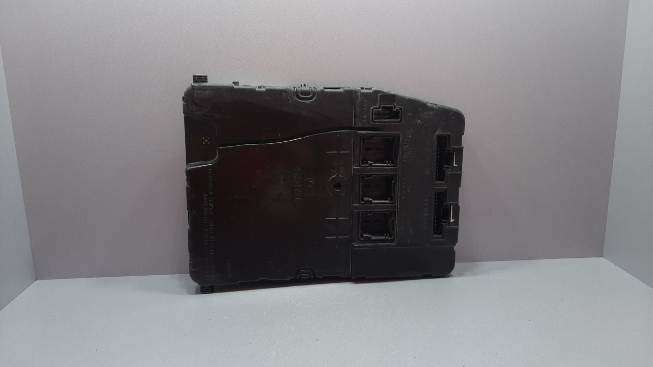 ELEKTRONIKA MODUL RENAULT SCENIC > 03-06 8200309690