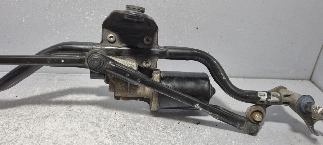 MOTORIC PREDNJEG BRISACA VW AMAROK > 16-18 7E1955113D