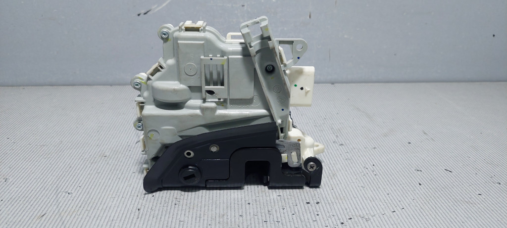 BRAVA VRATA AUDI A4 (B8) > 07-11 8K0839015C