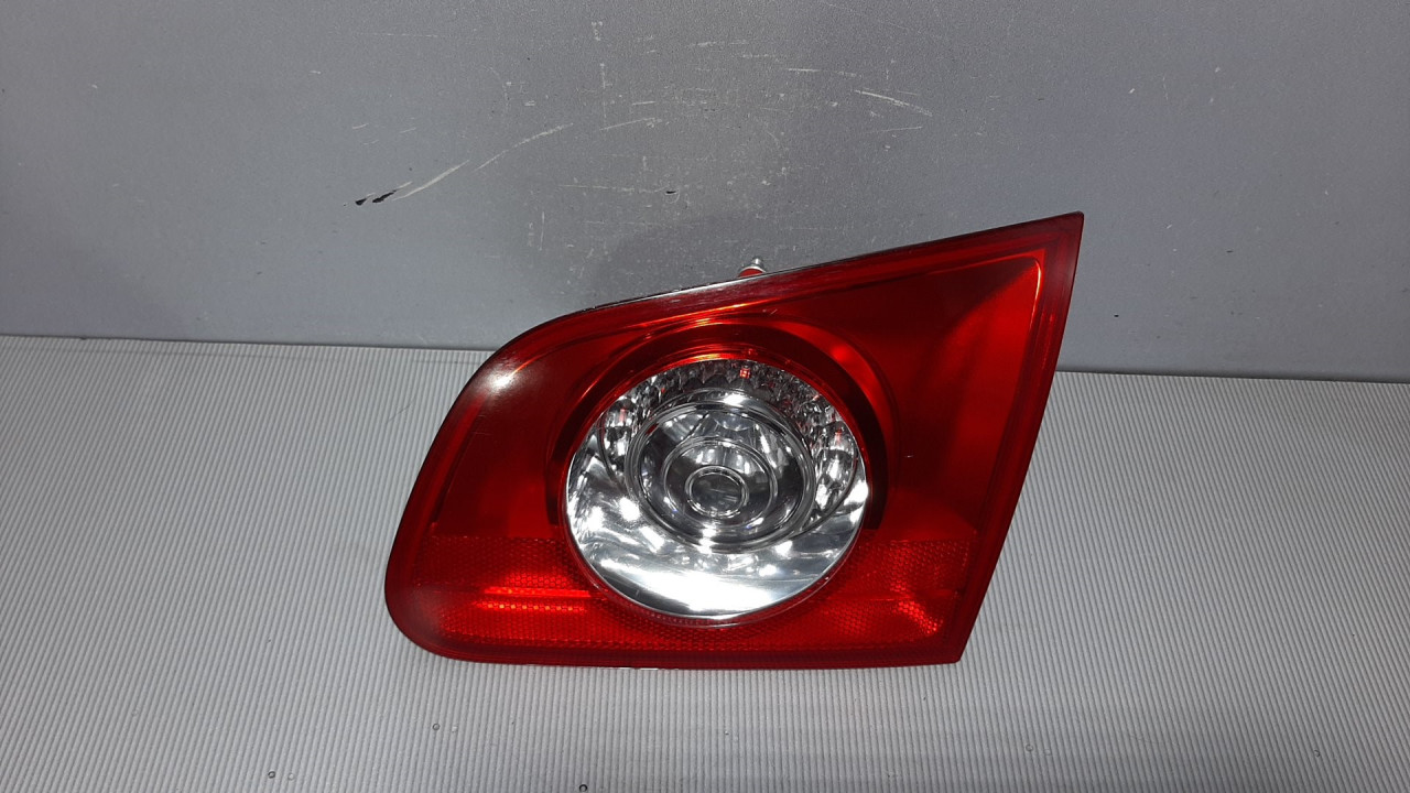 STOP SVJETLO VW PASSAT B6 > 05-10 3C9945094