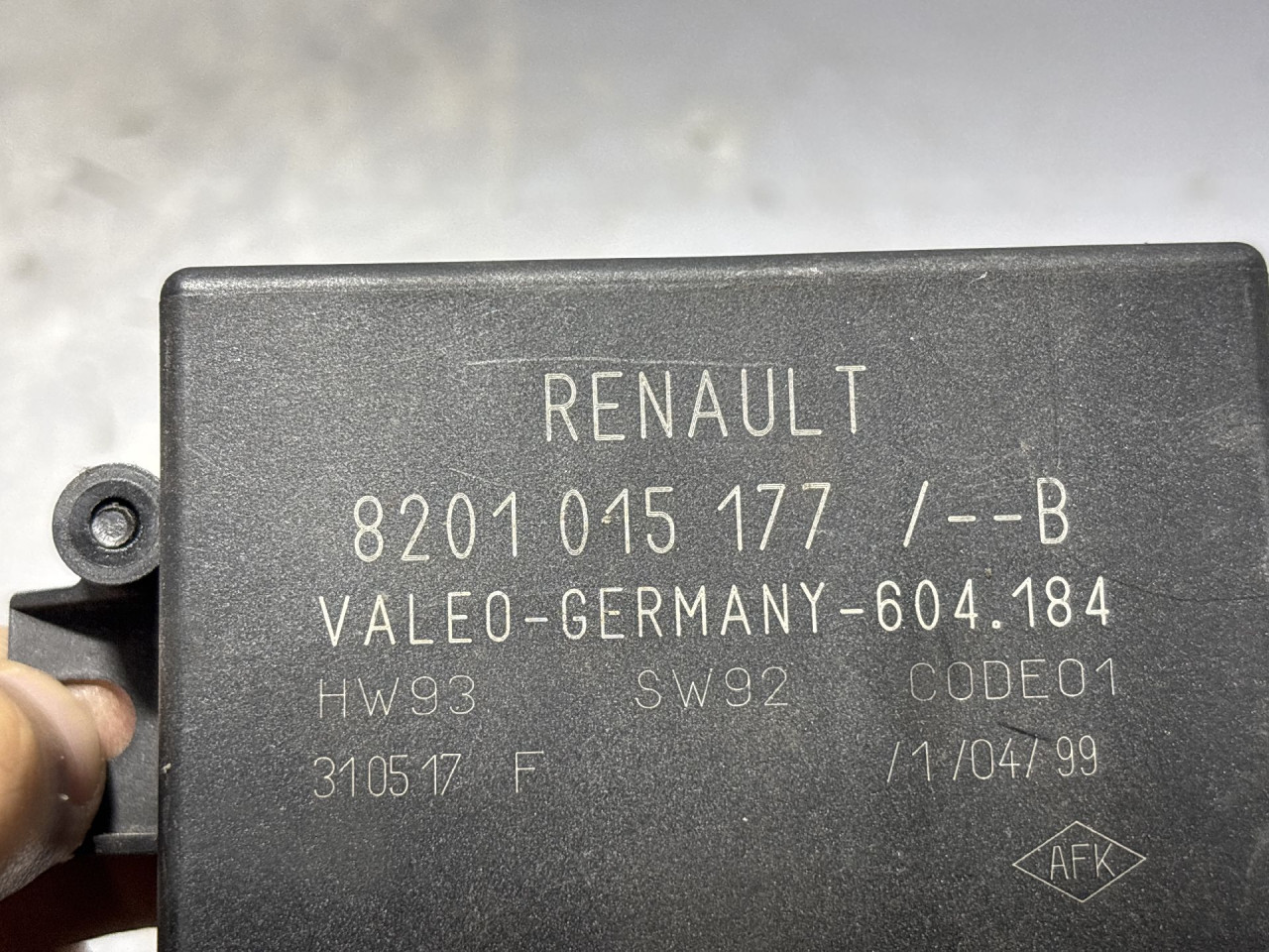 DIJELOVI ELEKTRONIKA MODUL RENAULT MASTER > 14- 8201015177