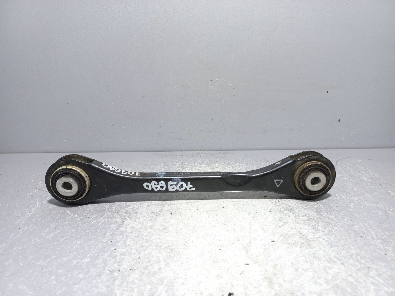 DIJELOVI RAME AUDI A4 (B8) > 12-15 8K0501529L