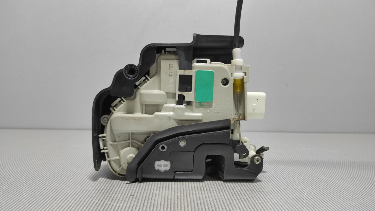 BRAVA VRATA AUDI A4 (B9) > 15-18 8W1837349A