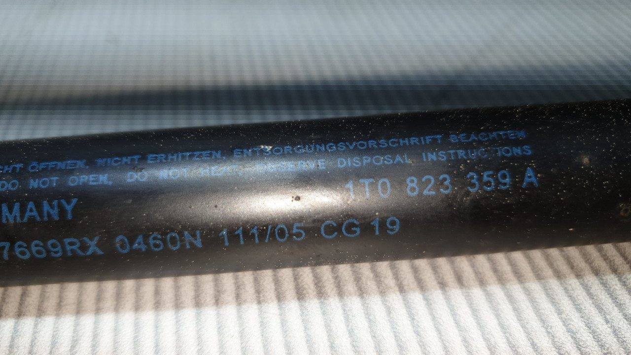 AMORTIZER GEPEKA VW TOURAN > 03-06 1T0823359A