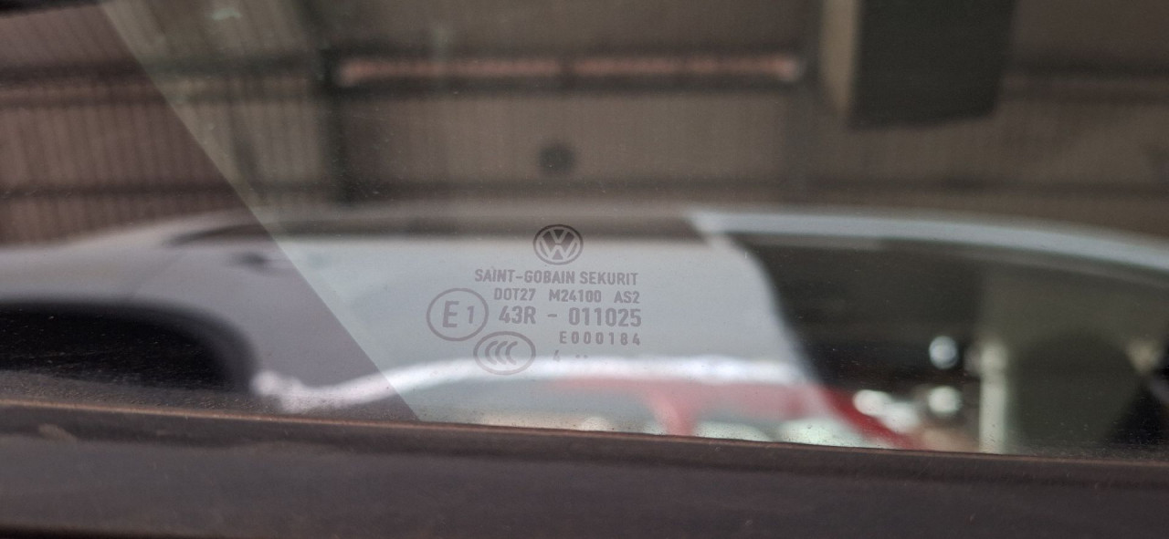 DIJELOVI STAKLO VW PASSAT B8 > 14-19
