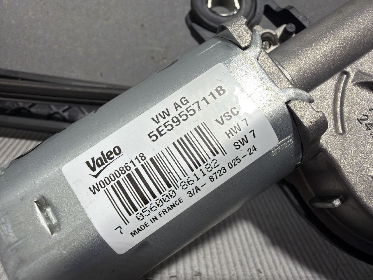 DIJELOVI MOTORIC BRISACA GEPEKA AUDI Q3 > 18- 2.0 5E5955711B