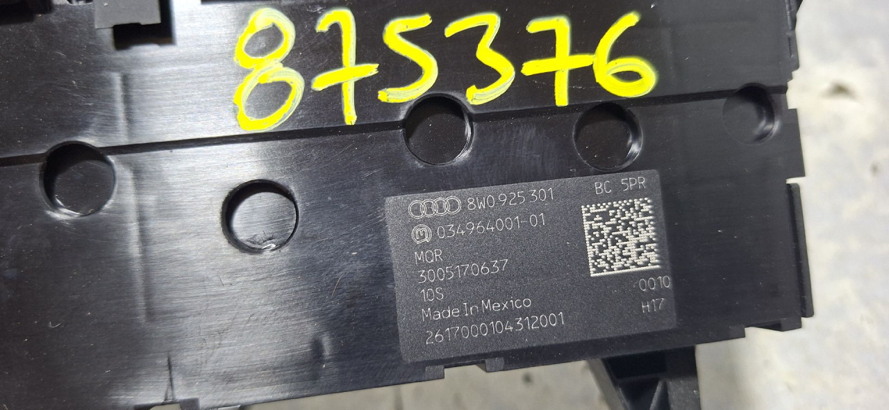 DIJELOVI PREKIDAC AUDI A4 (B9) > 15-18 2.0 8W0925301